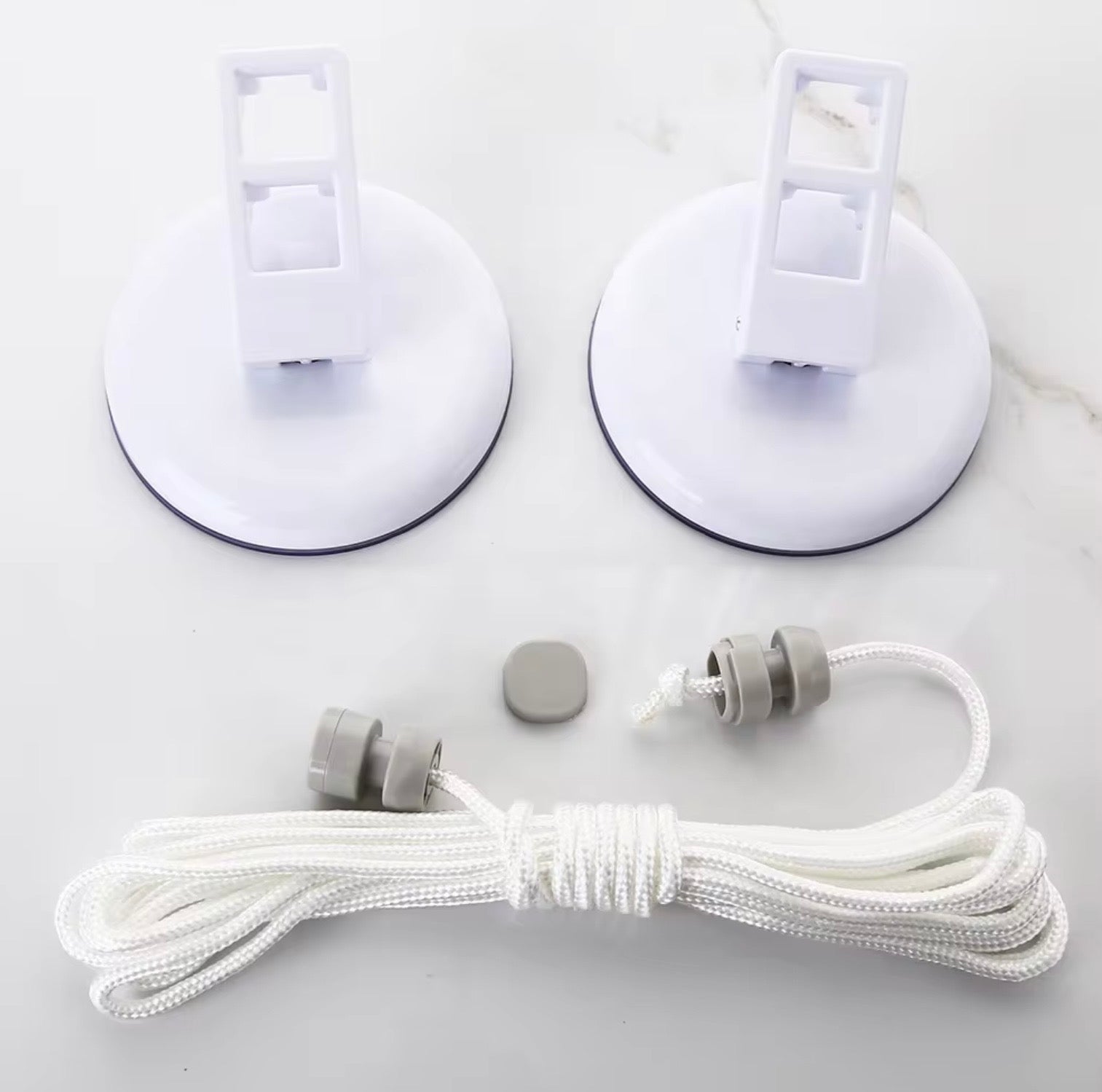 POWERFUL 5 METRE LONG SUCTION CLOTHESLINE